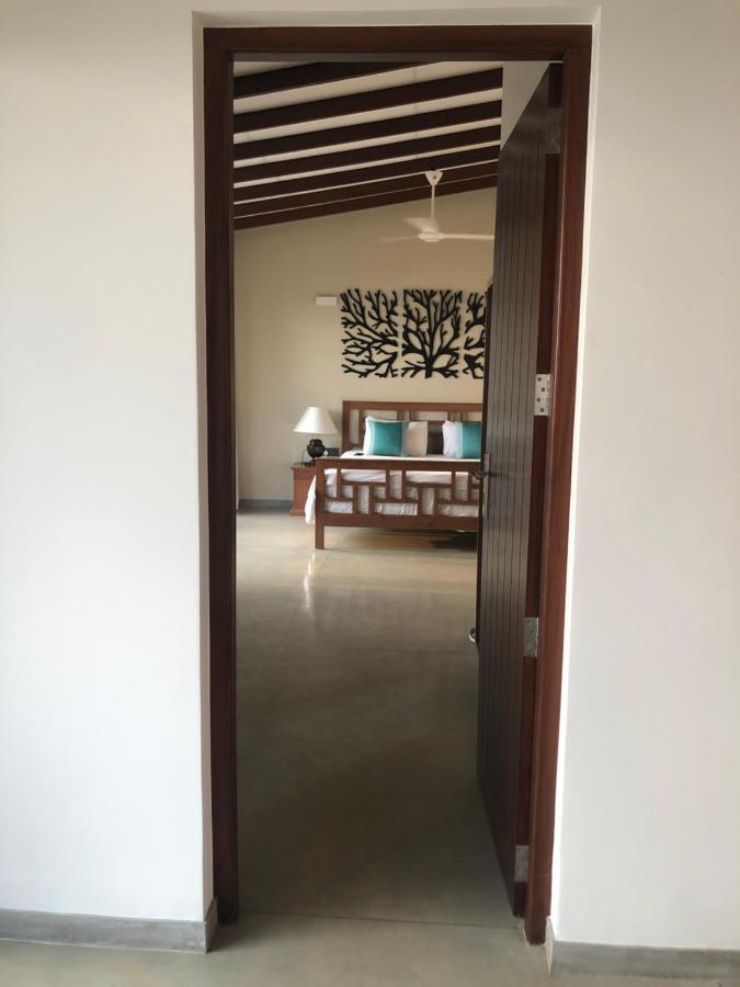 Driftwood Villa Pamunugama Extérieur photo